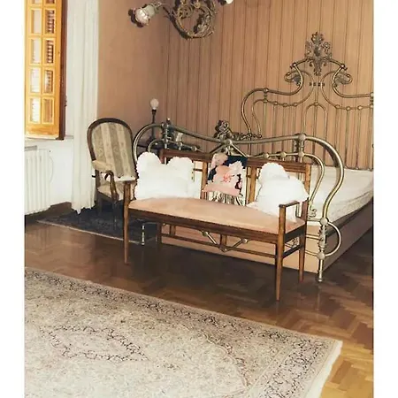Habitación en casa particular Vesuvio *
